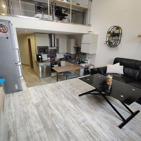 Apartamento Les Capucins Coulommiers Exterior foto